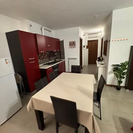 Family House شقة
